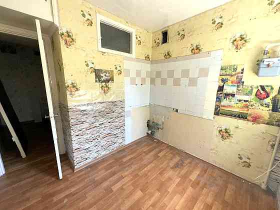 Черёмушки,  2- х ком, средний этаж Одесса