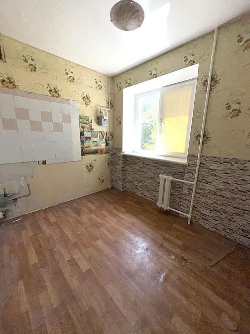 Черёмушки,  2- х ком, средний этаж Одесса - изображение 2