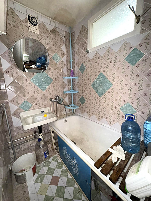 Черёмушки,  2- х ком, средний этаж Одесса - изображение 7