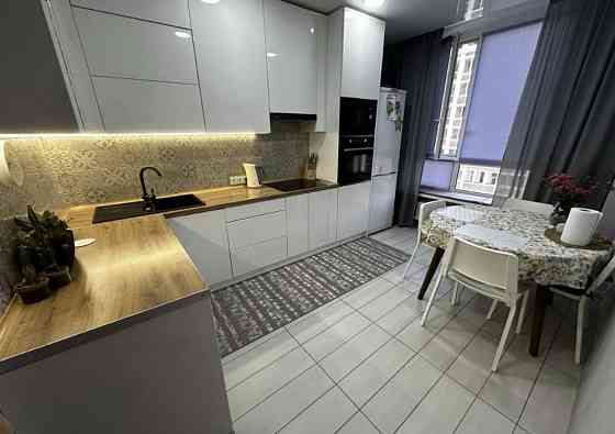 Продається 2 кімнатна квартира, усе залишається. Мінімальний податок Ирпень