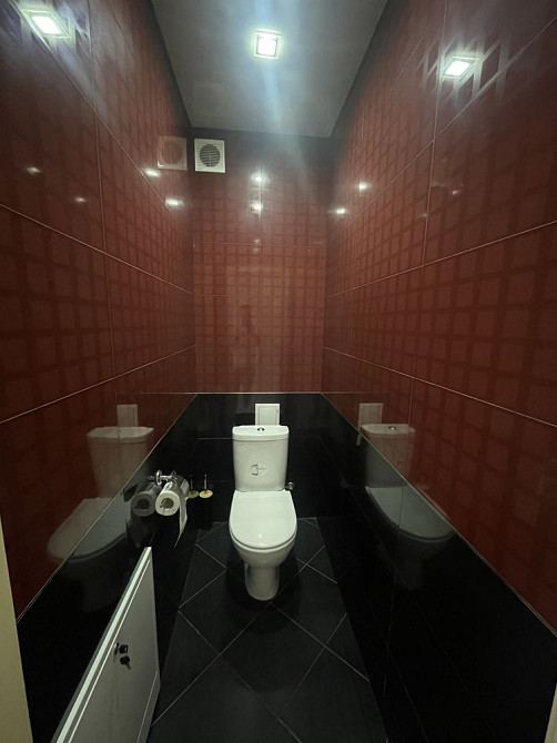 Продається 2-кімнатна квартира в центрі міста Івано-Франківськ - зображення 5