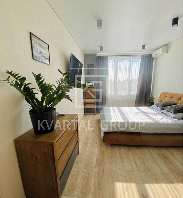 Продам 2 кім. квартиру з видом на Центральний парк Ірпеня. Ирпень - изображение 8