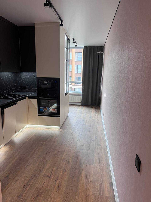 1-кімнатна квартира з новим ремонтом меблями та технікою|Ціна під ключ Софиевская Борщаговка - изображение 7