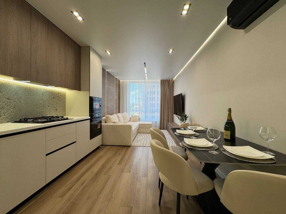 Продаж 2к квартири з дорогим ремонтом в центрі у ЖК Family Plaza Івано-Франківськ - зображення 2