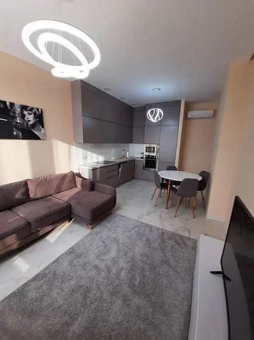 Продаж. Сучасна 2-кімнатна з гардеробом у престижному комплексі Дніпро - зображення 2