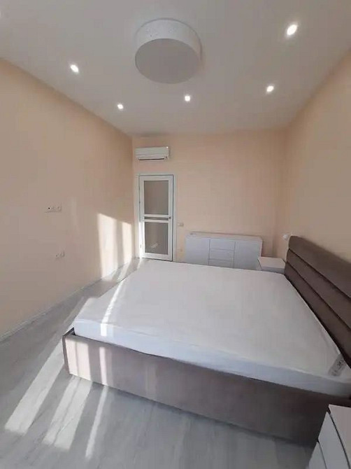 Продаж. Сучасна 2-кімнатна з гардеробом у престижному комплексі Дніпро - зображення 8