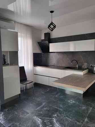 Квартира на 3 кімнати Ужгород