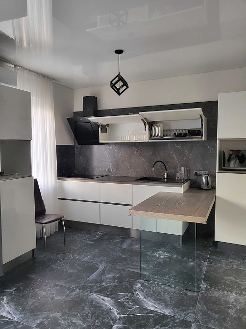 Квартира на 3 кімнати Ужгород - изображение 2