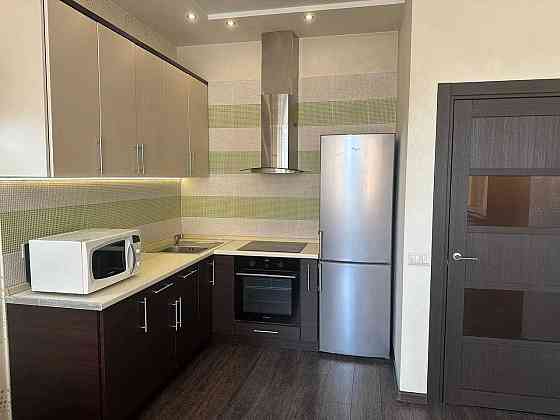 Оренда у ЖК Riverstone, 1-к (2-к) 60м2, Дніпровська наб. 14а, Осокорки Киев