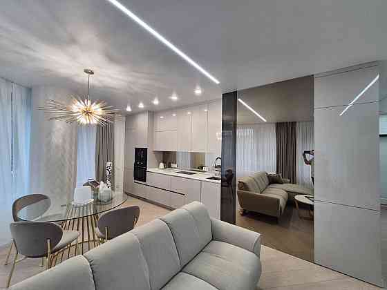 Голосіївське метро, Голосіївський парк, Голосіївський проспект 76, Киев