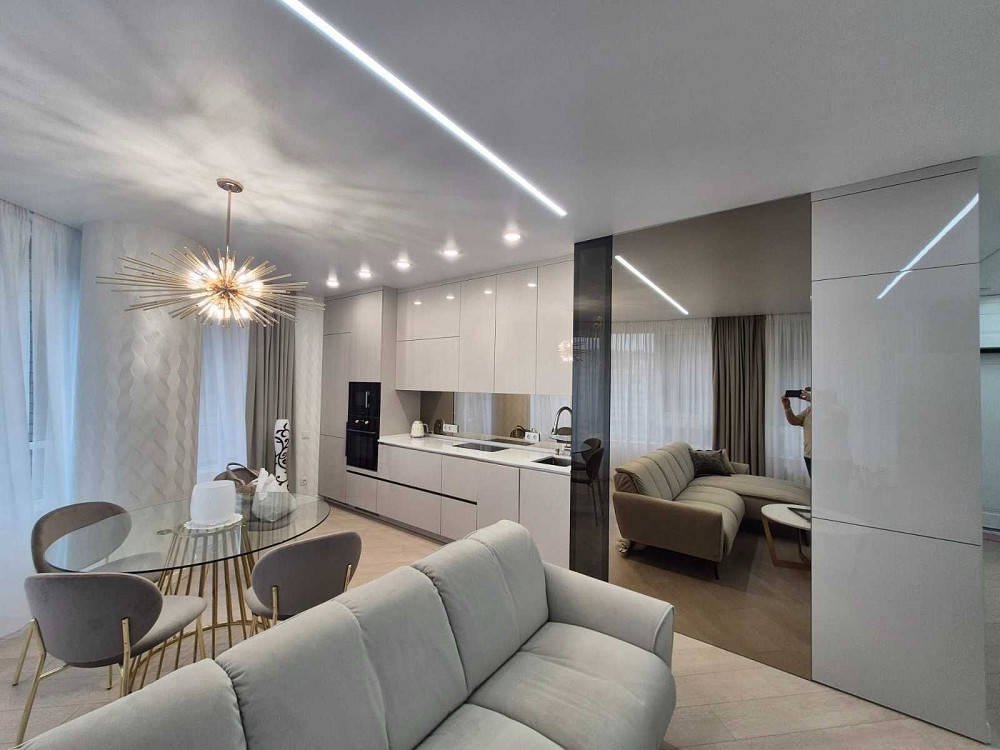 Голосіївське метро, Голосіївський парк, Голосіївський проспект 76, Киев - изображение 1