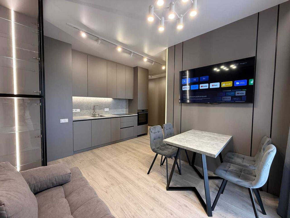 1-комнатная квартира в 60 Жемчужине, Kadorr City — вид на ипподром. Одеса - зображення 1