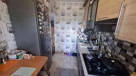 Продам 2 ком Шерстянка Сертификат Чернигов