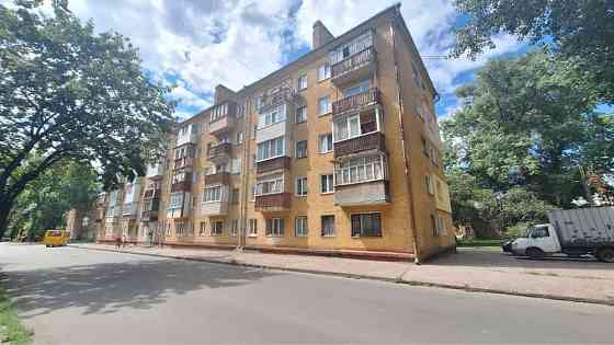 Продам 2 ком Шерстянка Сертификат Чернигов