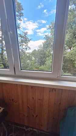 Продам 2 ком Шерстянка Сертификат Чернигов