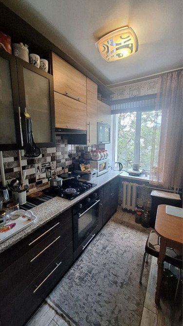 Продам 2 ком Шерстянка Сертификат Чернигов - изображение 3