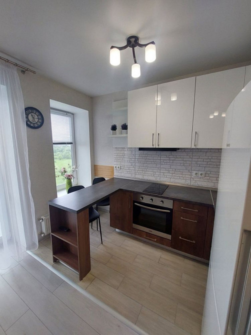 Видова однокімнатна квартира з ремонтом та технікою Гостомель - зображення 2