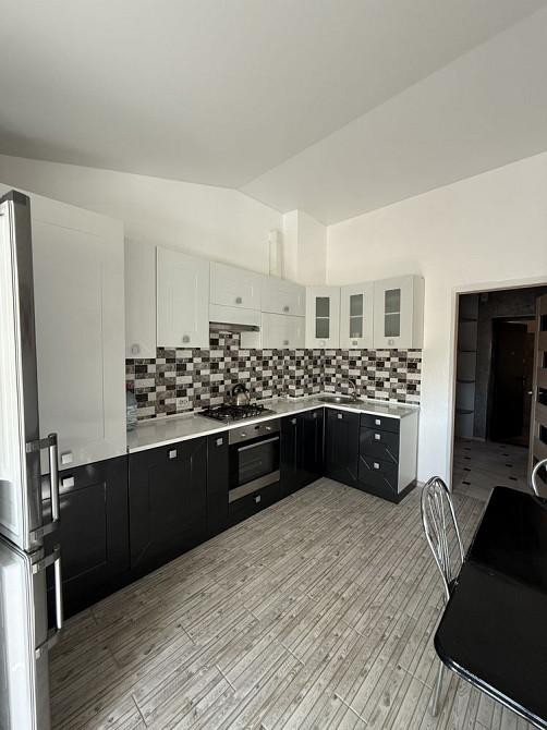 1 кімн.новобудова здана, з ремонтом Чернівці - зображення 4