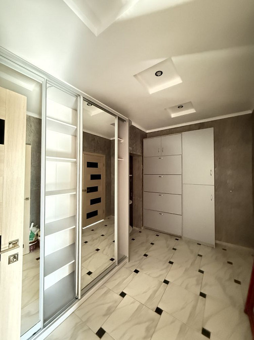 1 кімн.новобудова здана, з ремонтом Чернівці - зображення 8