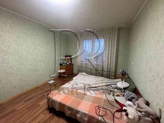 Продаж  просторої 3 кімн.кв. вул., Урлівська/м.Осокорки/Позняки Київ