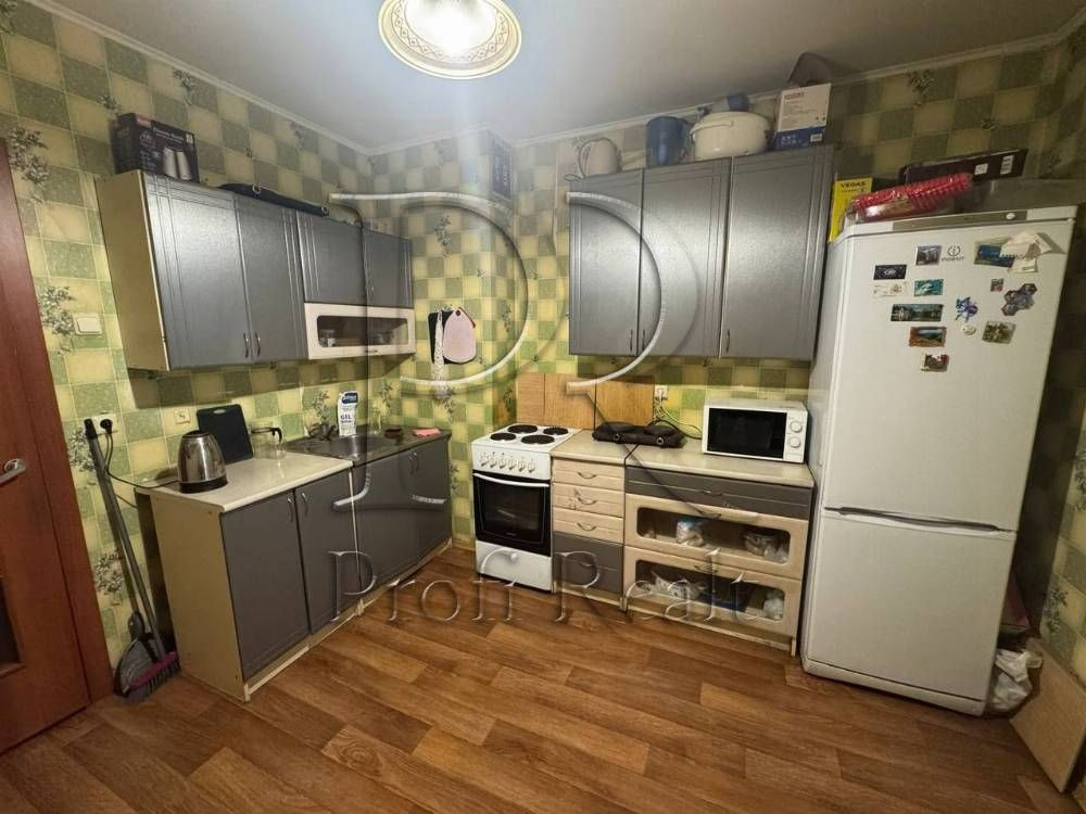 Продаж  просторої 3 кімн.кв. вул., Урлівська/м.Осокорки/Позняки Київ - зображення 1