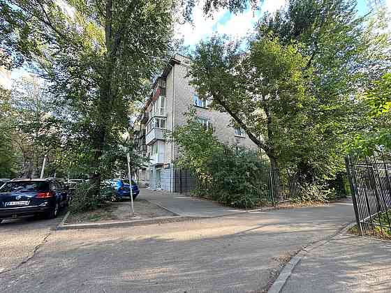 Продам 2к квартиру ул. Героев Крут Фурманова Нагорка парк Шевченко Днепр