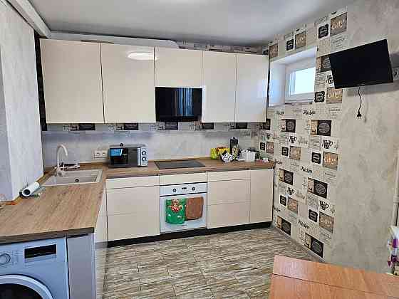 Продам видовую 3к на пр.Мира, Левобережный 3, Караван Днепр