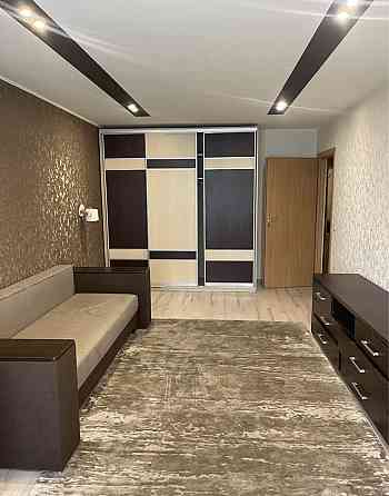 Продаж двокімнатної квартири вул.Заньковецька 17ПОРУЧ ТРЦ БІЛОЧКА Ужгород