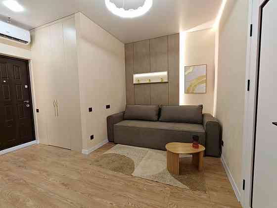 От хозяина.Кухня-студия и спальня.Краснова,kadorr,66 Жемчужина (60,61) Одесса