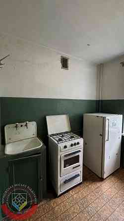 RLT K01 Продається 1-кімнатна квартира під ремонт, пр. Л. Лук'яненка Чернигов