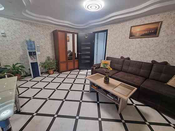 Продам 2 кім квартиру Русанівський бул 4 метро Лівобережна Лівий берег Київ