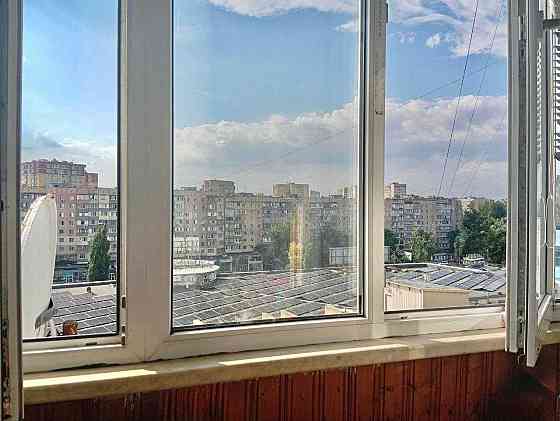 Продам 2-кімнатну кв-ру на  вул. Днепродорога / Висоцького Одесса