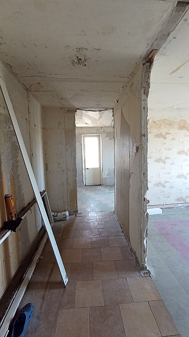 Продам 2- ком кв/Левый берег/ Березинка/ Караван Дніпро - зображення 2