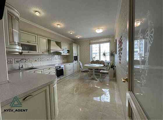 Велика 3-кімнатна (3 окремі кімнати) в ЖК Silver Breeze Сільвер Бриз Київ