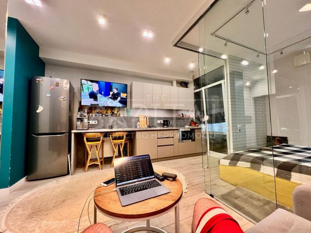 Комфорт Таун 1к студія , 7й поверх , ремонт меблі Київ - зображення 2