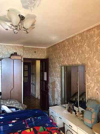 Продам 3х комнатнаую квартиру на ильфа и петрова кирпичный дом Одесса