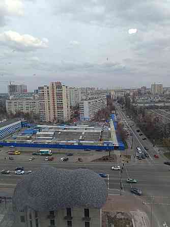 Продам терміново  квартиру у Броварах. Бровари