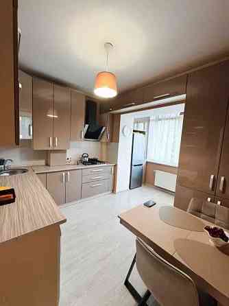 Продам 1-кімнатну квартиру, 38 кв.м, смт.Ворзель з ремонтом Ворзель