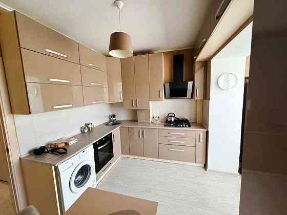 Продам 1-кімнатну квартиру, 38 кв.м, смт.Ворзель з ремонтом Ворзель