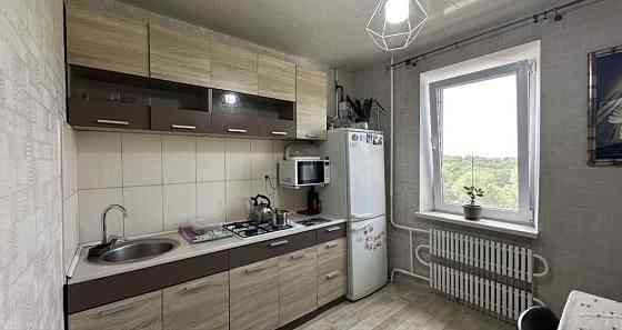 Продам 2к квартиру Л/Б 4 мкр Кам`янське (Запорізька обл.)