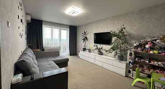 Продам 2к квартиру Л/Б 4 мкр Кам`янське (Запорізька обл.)