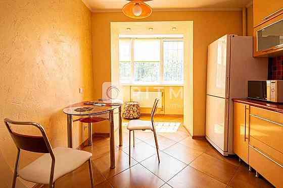 1-кімнатна квартира з ремонтом на вул. Курбаса Тернополь