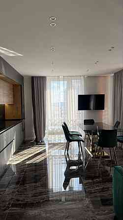 Продаж 3-кімнатної квартири в ЖК Seven, дизайнерський ремонт. Київ