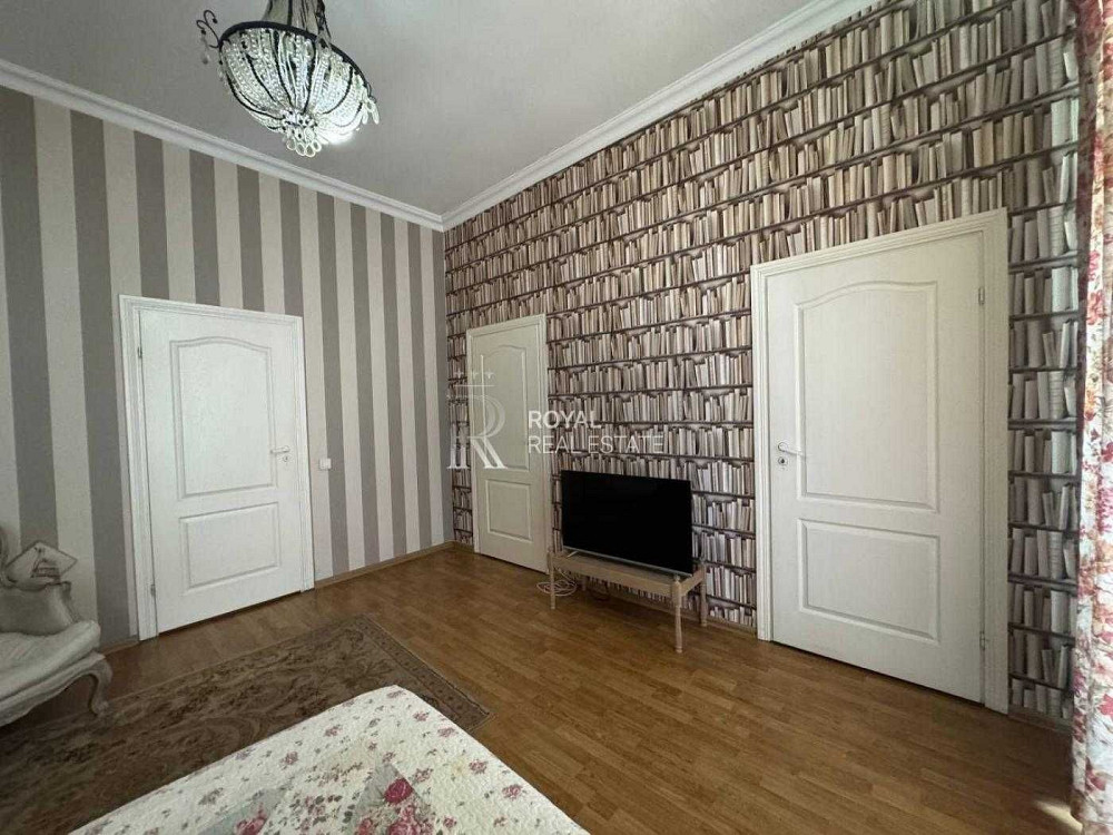 Продаж Квартири 4-к 113 м.кв вул Гоголівська 15 Центр м. Золоті Ворота Київ - зображення 2