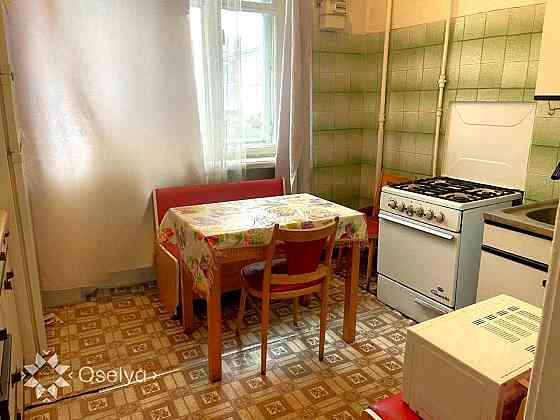 1 кім. сталінка вул.Бойчука Київ