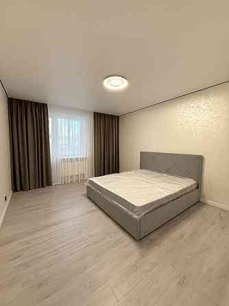 2к квартира з якісним ремонтом Хмельницкий