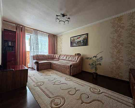 Продаж 3 кім.квартири S-77м.кв. вул. Симиренка 22 Б. Борщагівка. без% Київ