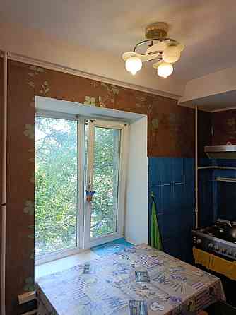 Продаж 3 кімнатної квартири з мінімальним оформленням. Київ