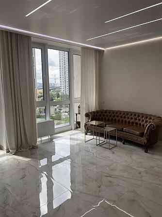 Жк Славутич студія Київ