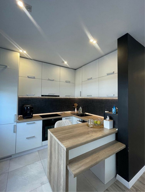 Продаж 2 к кв 65 м2 ЖК Нова Англія Васильківська Голосіївський ВДНГ Київ - зображення 4